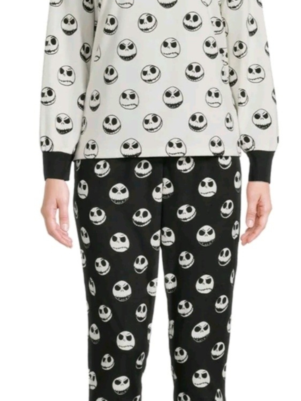Disney Women's Medium Nightmare Before Christmas Pajama Set, 2-Piece
